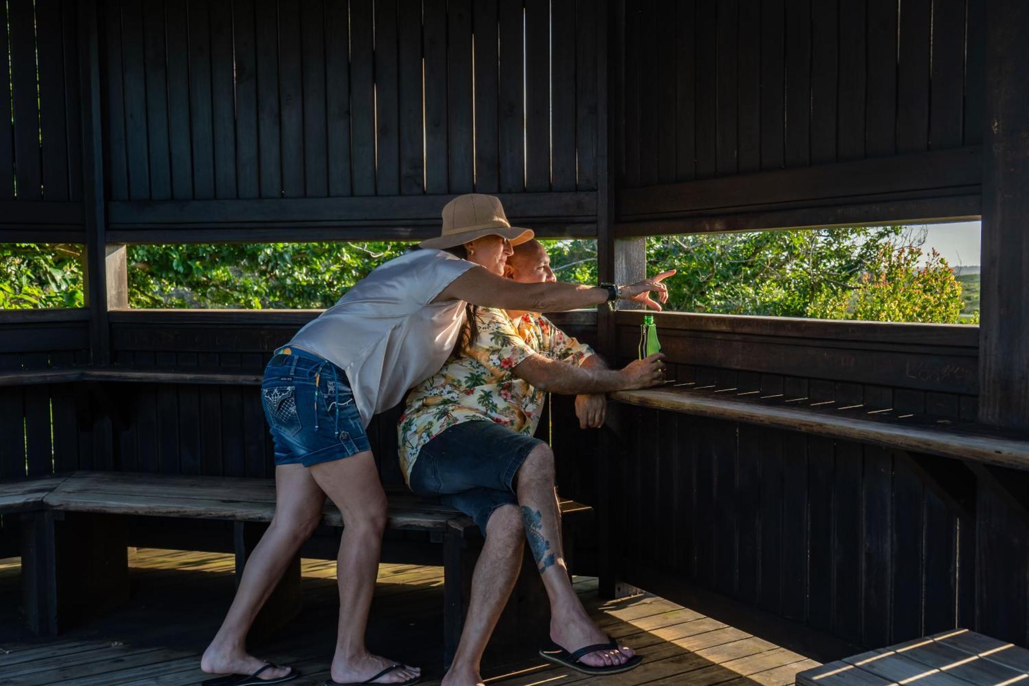Saint Lucia Estuary Luxury Tented Village @ Urban Glamping מראה חיצוני תמונה